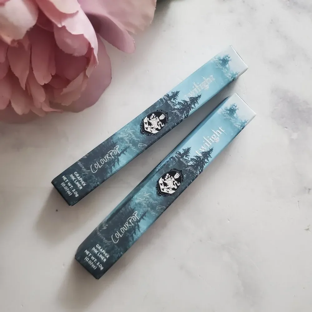 Colourpop X TWILIGHT Graphix Glitter Eyeliner Duo in Coven and Vampire